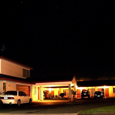 Bk'S Magnolia Motor Lodge Whanganui Exterior foto