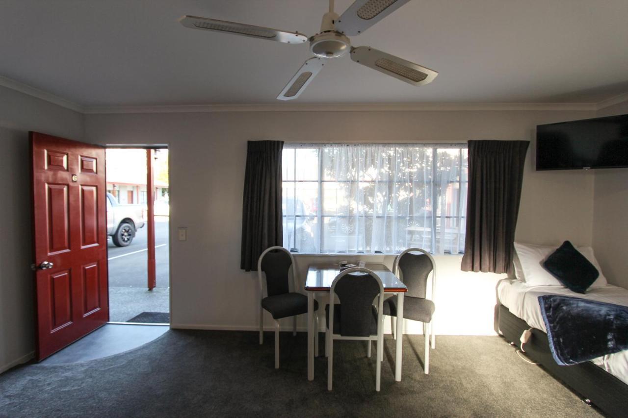 Bk'S Magnolia Motor Lodge Whanganui Exterior foto