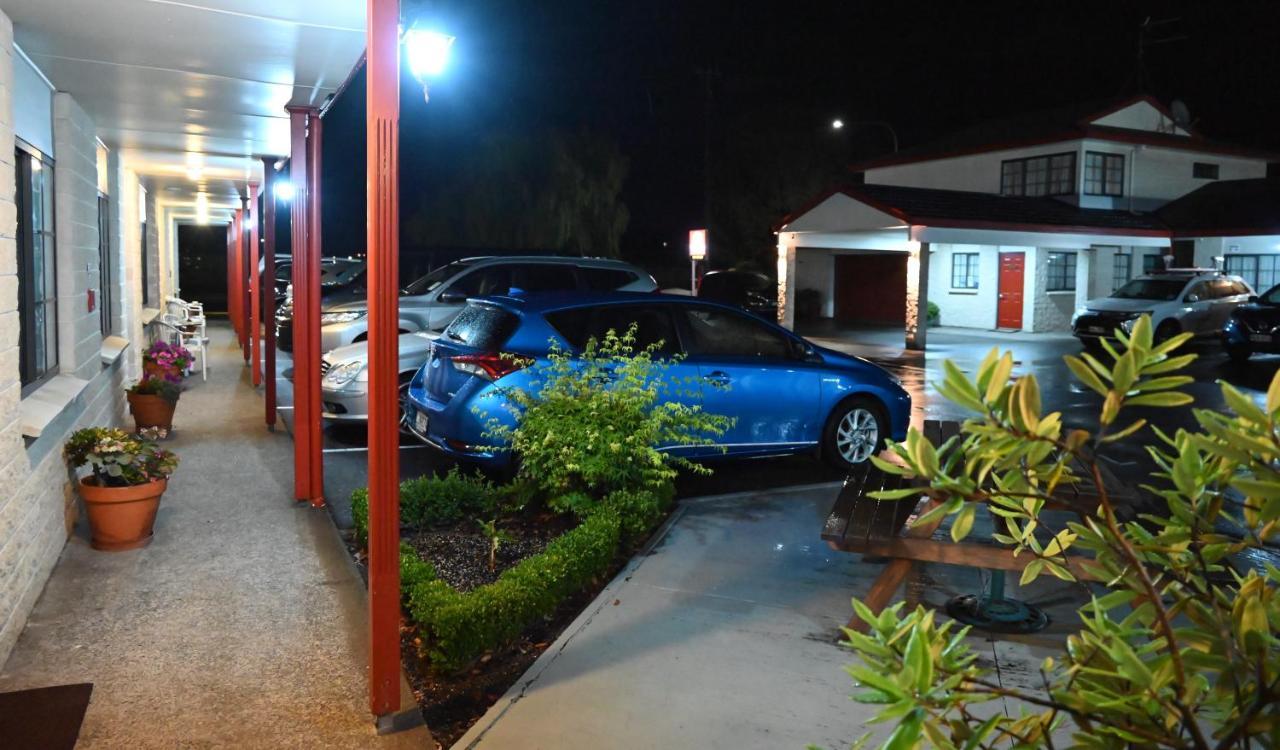 Bk'S Magnolia Motor Lodge Whanganui Exterior foto